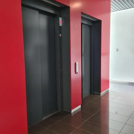 アパート Boznicza Old Town Lux Apartment, Self Check-in 24h, Free Parking