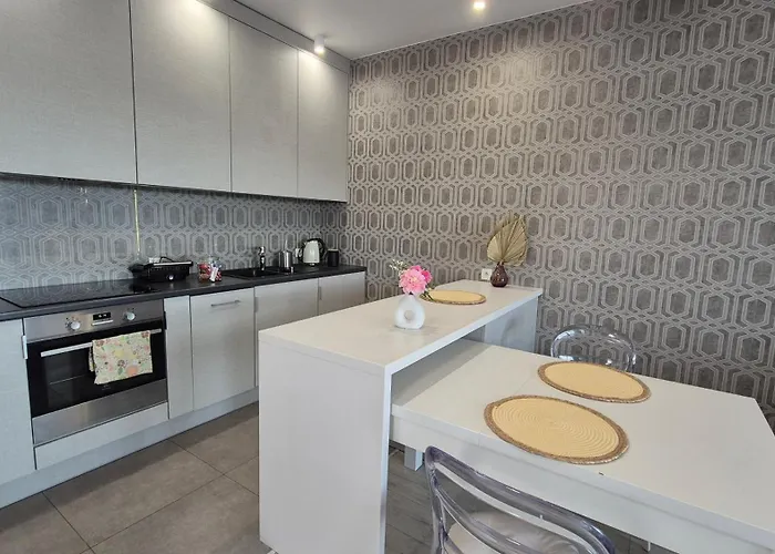 Lägenhet Boznicza Old Town Lux Apartment, Self Check-in 24h, Free Parking Poznań