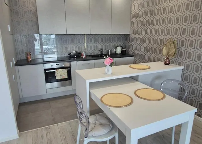 Boznicza Old Town Lux Apartment, Self Check-in 24h, Free Parking Lägenhet *