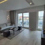 Boznicza Old Town Lux Apartment, Self Check-in 24h, Free Parking Apartmán *