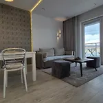 Boznicza Old Town Lux Apartment, Self Check-in 24h, Free Parking Apartmán Poznaň