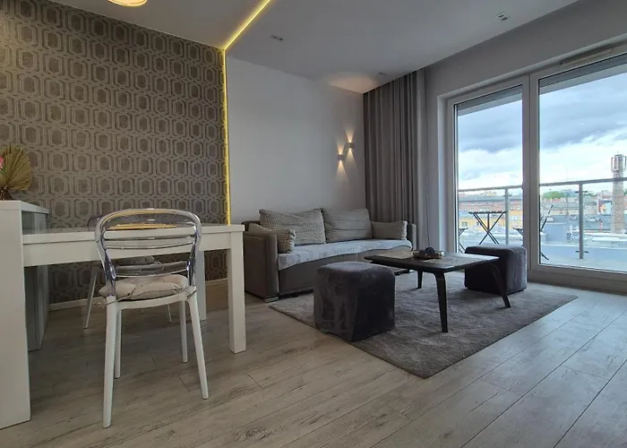 Boznicza Old Town Lux Apartment, Self Check-in 24h, Free Parking Apartament Poznań